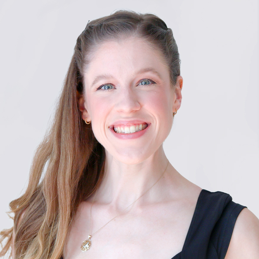 SLT Instructor Sarah Dearstyne